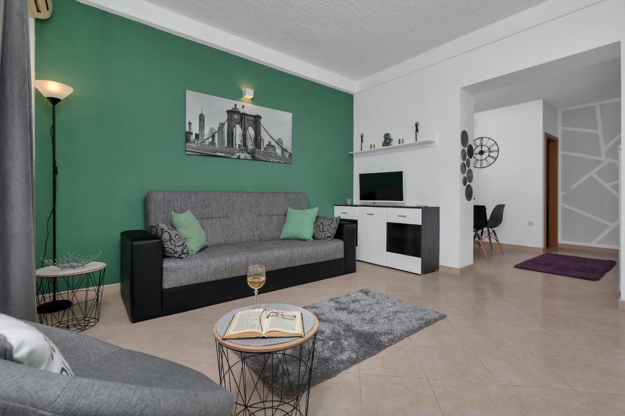 Apartmani Luna Baška Voda Exterior foto