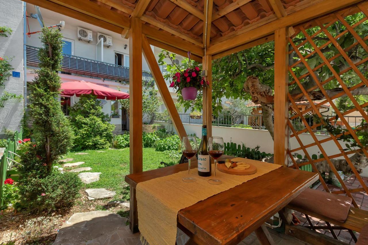 Apartmani Luna Baška Voda Exterior foto