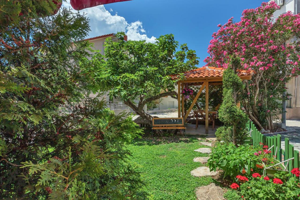 Apartmani Luna Baška Voda Exterior foto