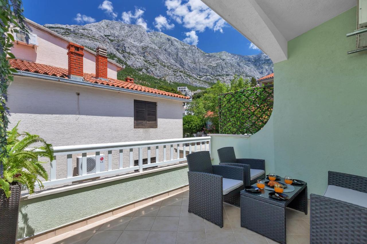 Apartmani Luna Baška Voda Exterior foto